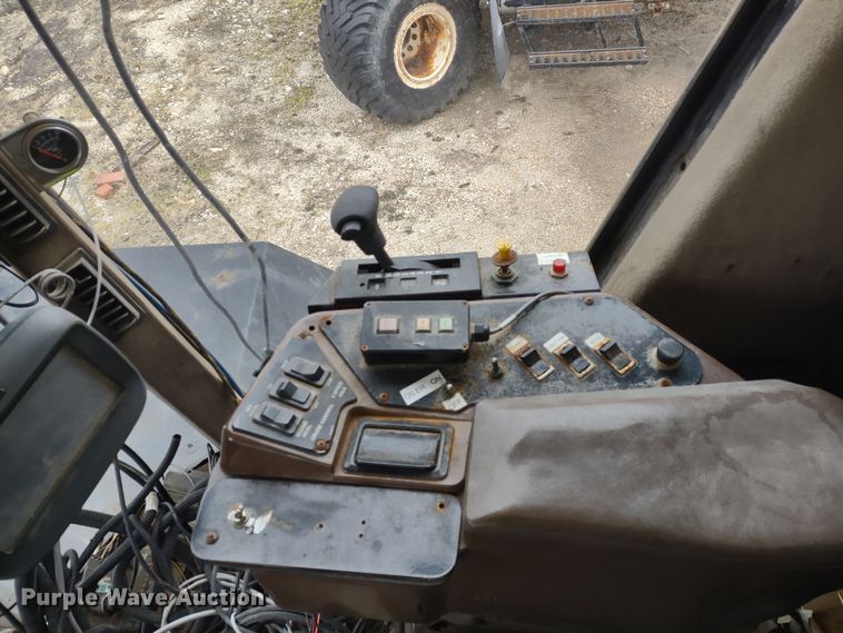 image for item DR8216 Silverwheels 3004  applicator truck