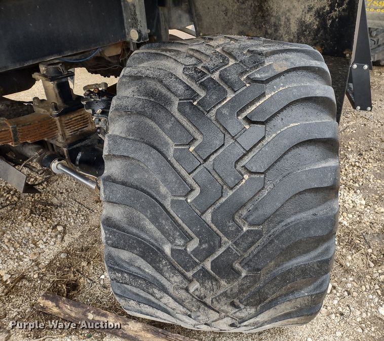 image for item DR8216 Silverwheels 3004  applicator truck