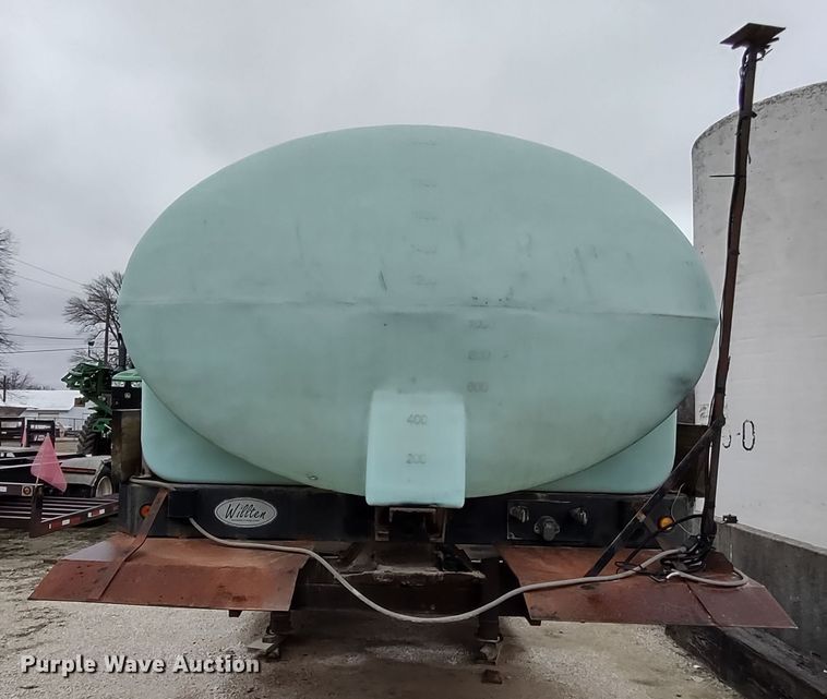 image for item DR8221 1998 Willten ST340  sprayer trailer