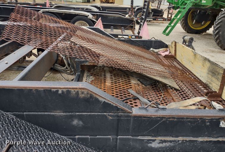 image for item DR8221 1998 Willten ST340  sprayer trailer