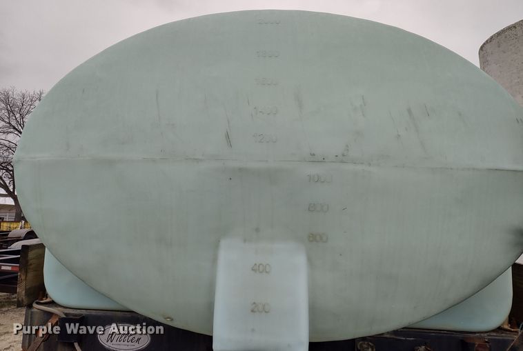 image for item DR8221 1998 Willten ST340  sprayer trailer