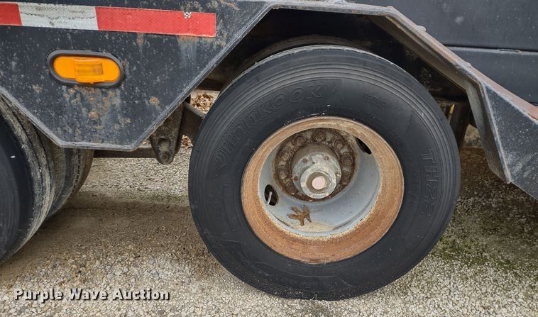 image for item DR8221 1998 Willten ST340  sprayer trailer