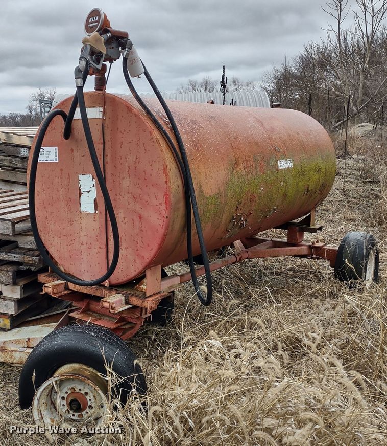 image for item DR8223 Fuel trailer