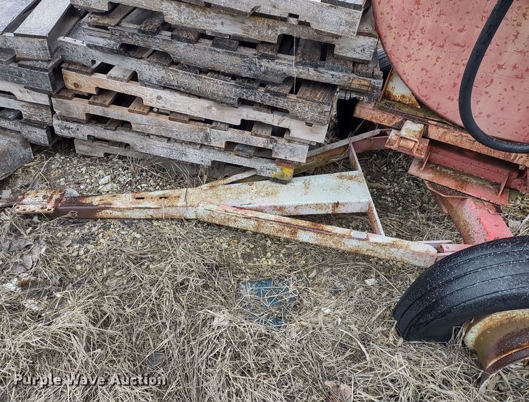 image for item DR8223 Fuel trailer