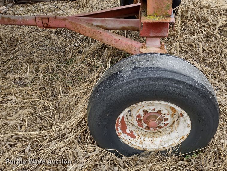 image for item DR8223 Fuel trailer