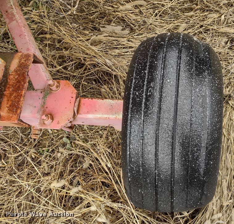 image for item DR8223 Fuel trailer