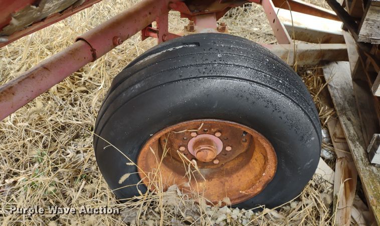 image for item DR8223 Fuel trailer