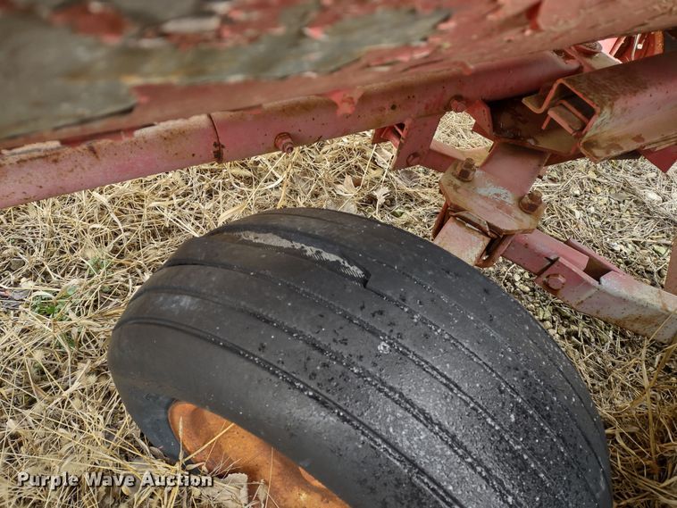 image for item DR8223 Fuel trailer