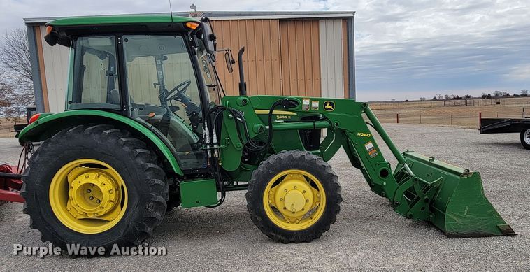 image for item HG9425 2014 John Deere 5055E  MFWD tractor