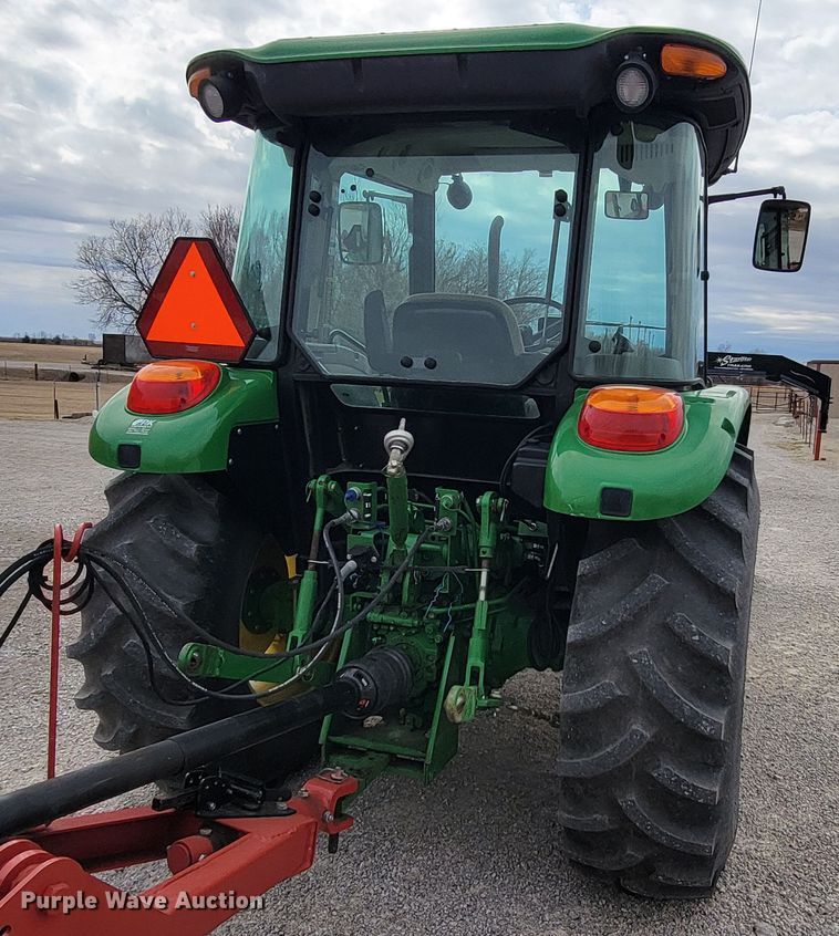 image for item HG9425 2014 John Deere 5055E  MFWD tractor