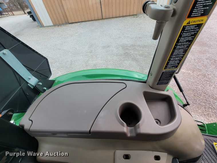 image for item HG9425 2014 John Deere 5055E  MFWD tractor