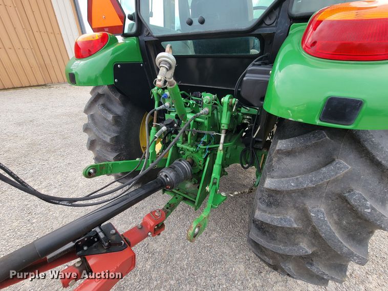image for item HG9425 2014 John Deere 5055E  MFWD tractor