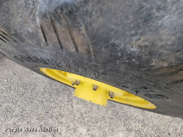 image for item HG9425 2014 John Deere 5055E  MFWD tractor