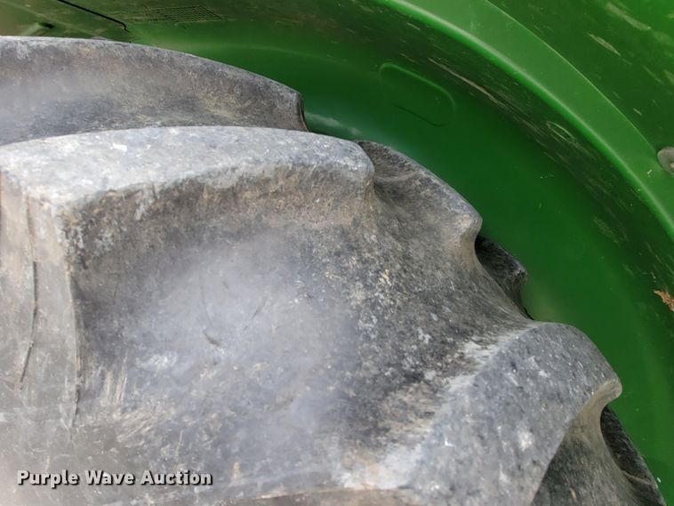 image for item HG9425 2014 John Deere 5055E  MFWD tractor