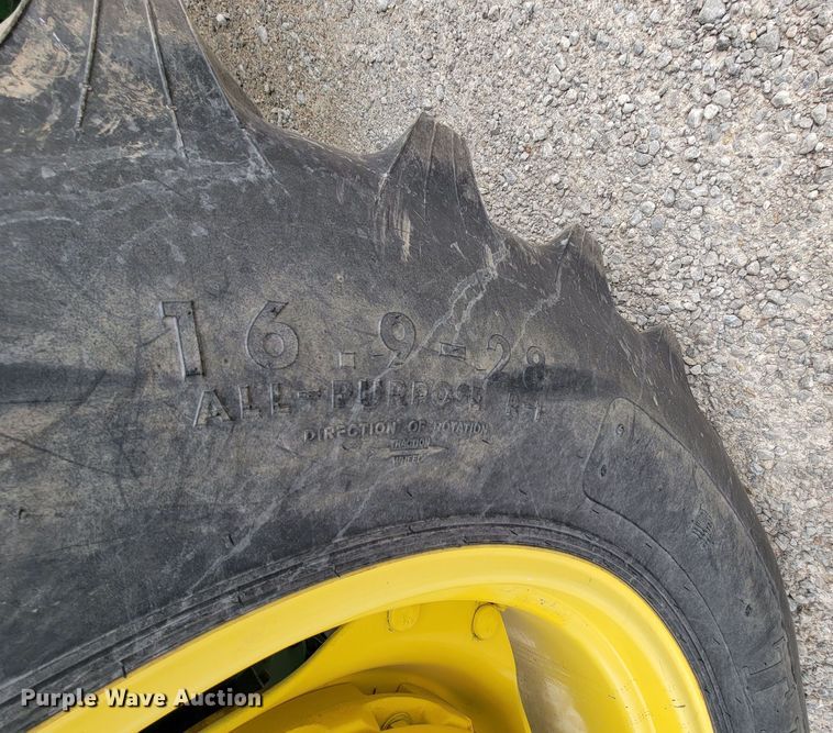 image for item HG9425 2014 John Deere 5055E  MFWD tractor