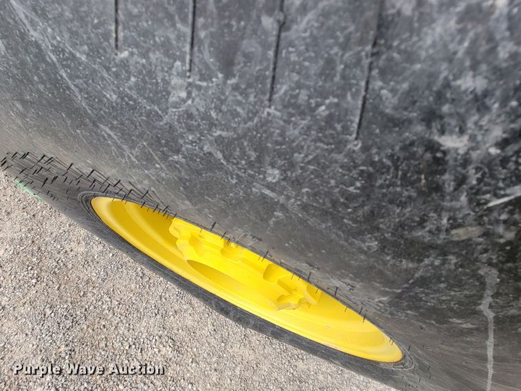 image for item HG9425 2014 John Deere 5055E  MFWD tractor