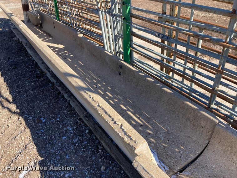 image for item HN9797 Livestock equipment