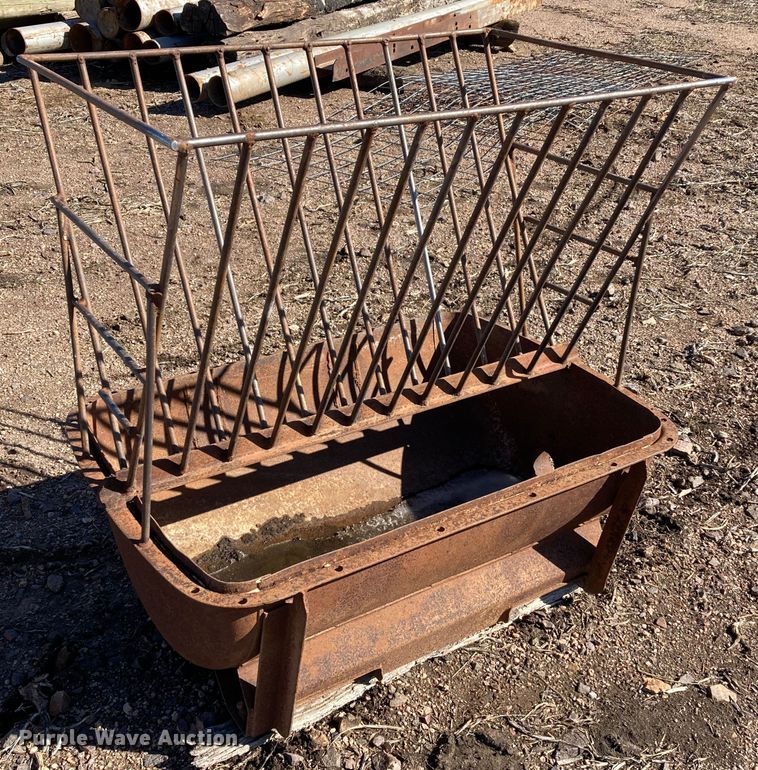 image for item HN9797 Livestock equipment