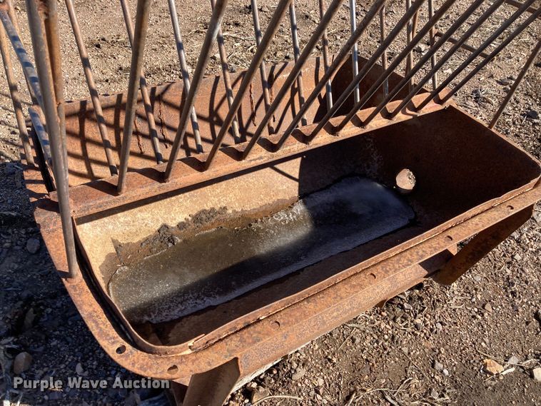 image for item HN9797 Livestock equipment