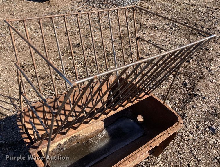 image for item HN9797 Livestock equipment