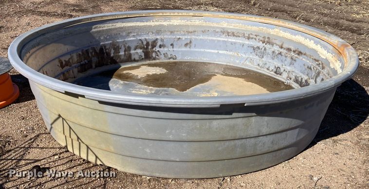 image for item HN9797 Livestock equipment