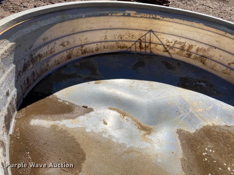 image for item HN9797 Livestock equipment