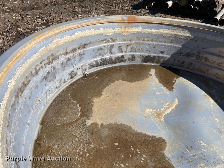 image for item HN9797 Livestock equipment