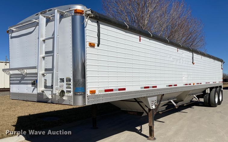 image for item HN9810 2005 Timpte  grain trailer