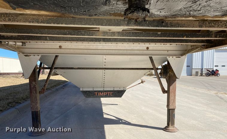 image for item HN9810 2005 Timpte  grain trailer