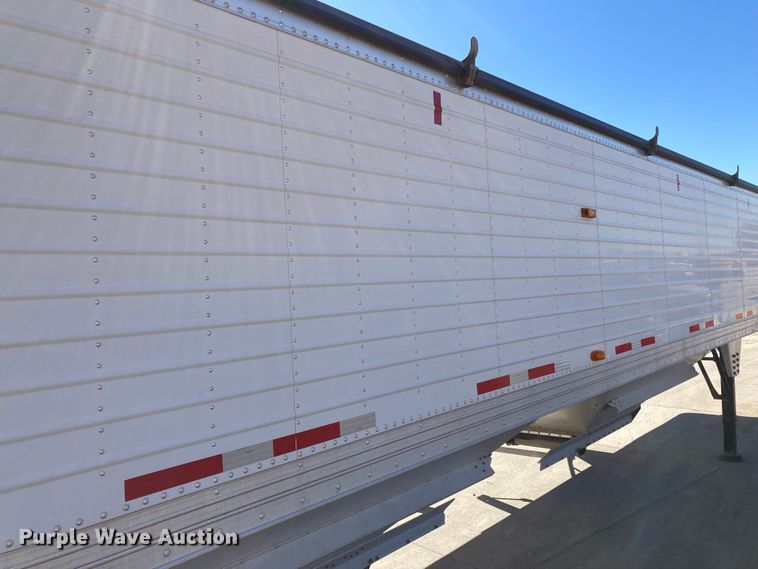 image for item HN9810 2005 Timpte  grain trailer
