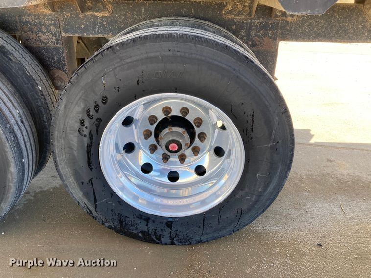 image for item HN9810 2005 Timpte  grain trailer