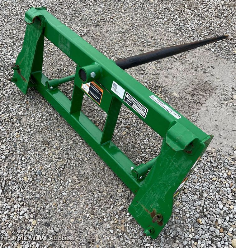 image for item HP9483 Frontier AB13E  bale spear