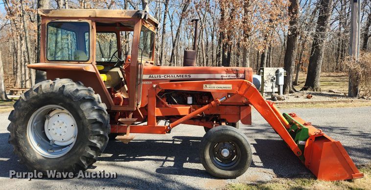 image for item JB9624 1967 Allis Chalmers 180  tractor