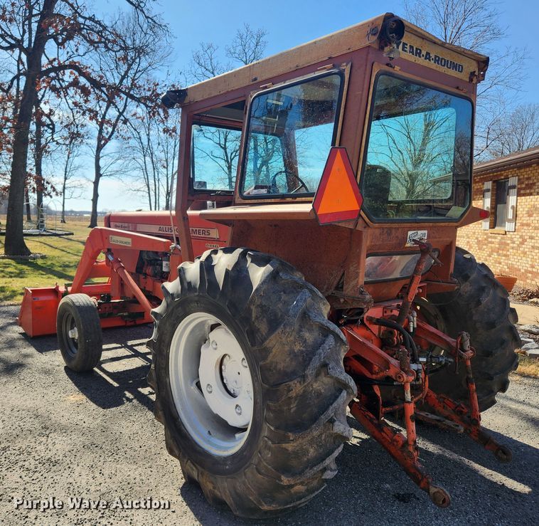 image for item JB9624 1967 Allis Chalmers 180  tractor