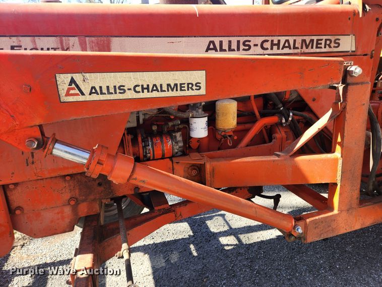 image for item JB9624 1967 Allis Chalmers 180  tractor