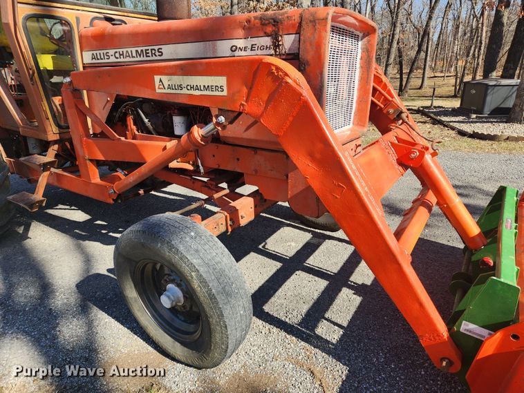 image for item JB9624 1967 Allis Chalmers 180  tractor
