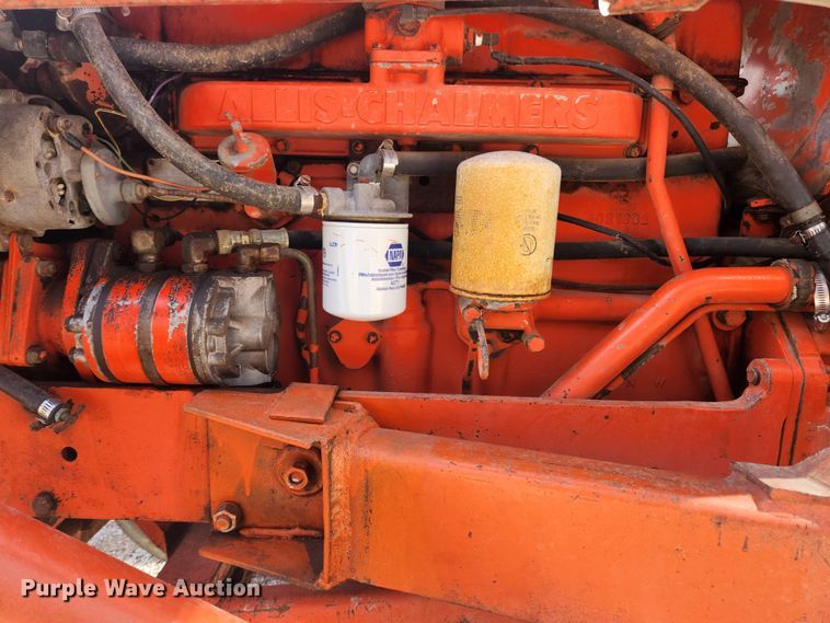 image for item JB9624 1967 Allis Chalmers 180  tractor
