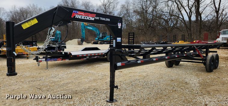 image for item JB9664 2021 Freedom 32GN  hay bale trailer