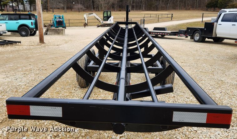 image for item JB9664 2021 Freedom 32GN  hay bale trailer