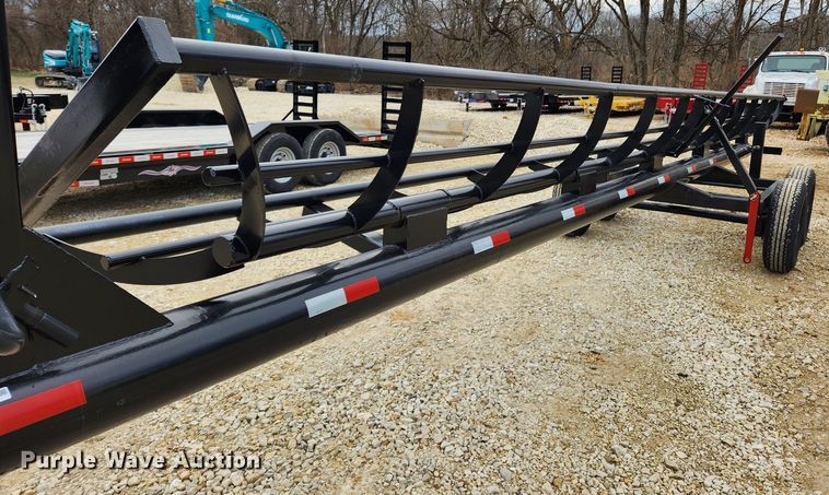 image for item JB9664 2021 Freedom 32GN  hay bale trailer