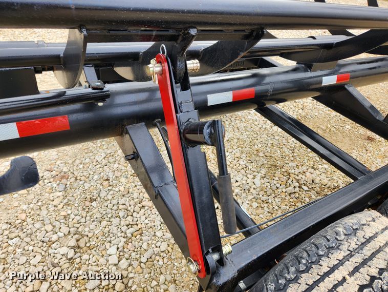 image for item JB9664 2021 Freedom 32GN  hay bale trailer