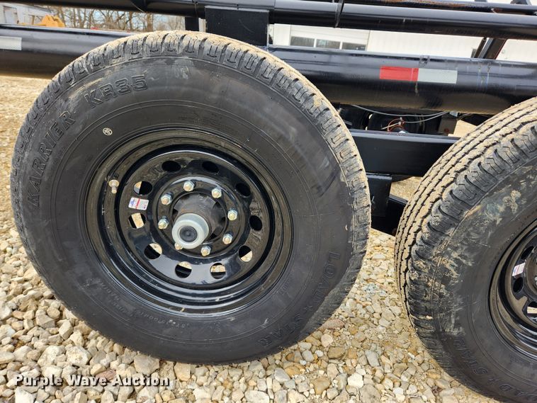 image for item JB9664 2021 Freedom 32GN  hay bale trailer