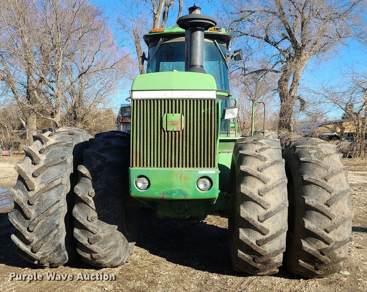 image for item JG9423 John Deere 8630  4WD tractor