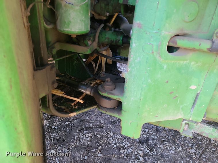 image for item JG9423 John Deere 8630  4WD tractor