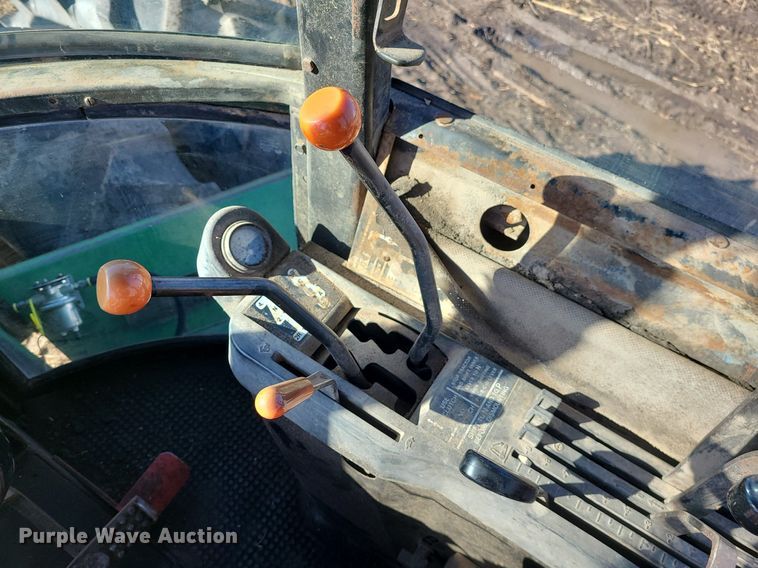 image for item JG9423 John Deere 8630  4WD tractor