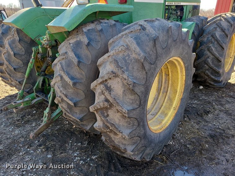 image for item JG9423 John Deere 8630  4WD tractor