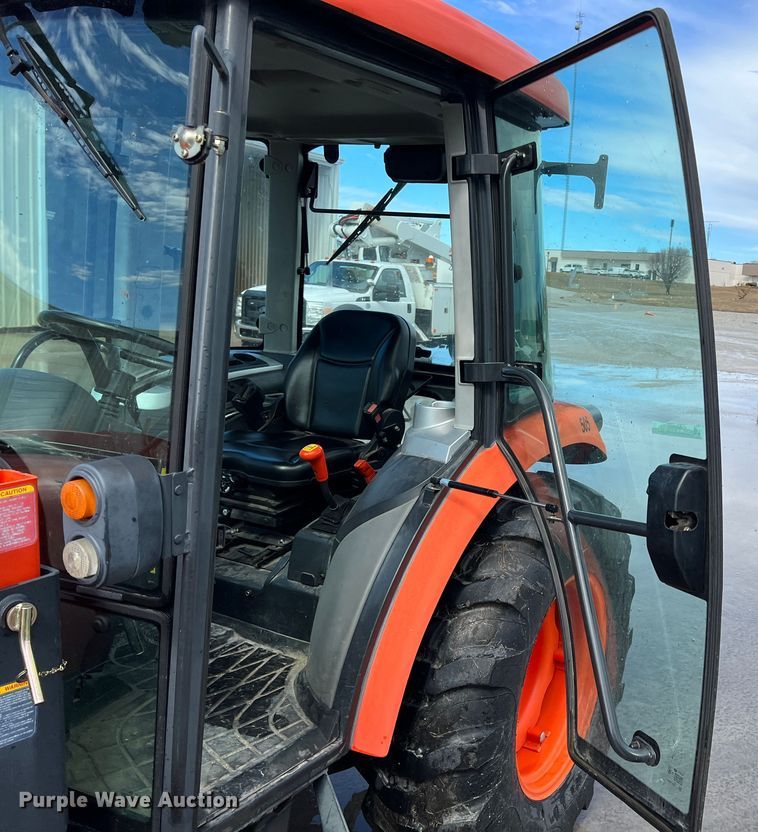 image for item KR9567 Kioti DK45SE  MFWD tractor