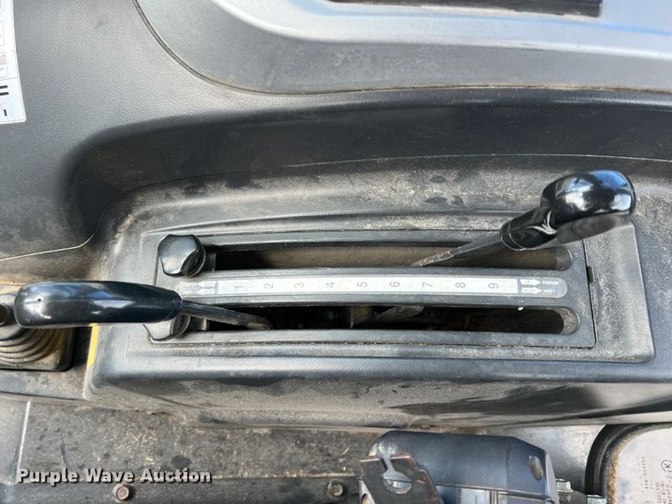 image for item KR9567 Kioti DK45SE  MFWD tractor