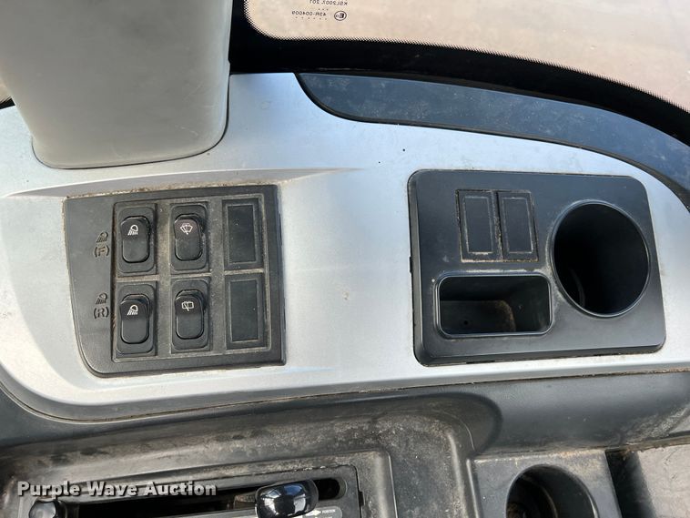 image for item KR9567 Kioti DK45SE  MFWD tractor