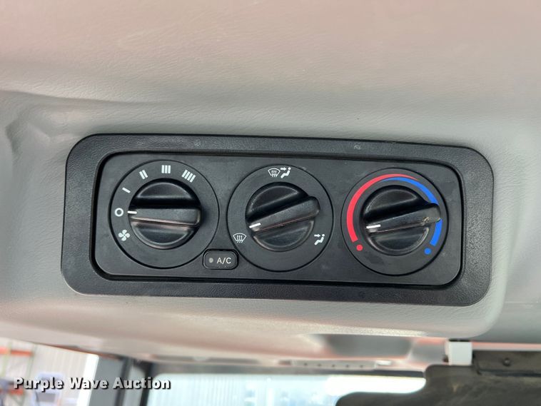 image for item KR9567 Kioti DK45SE  MFWD tractor